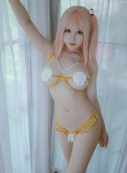 女特工